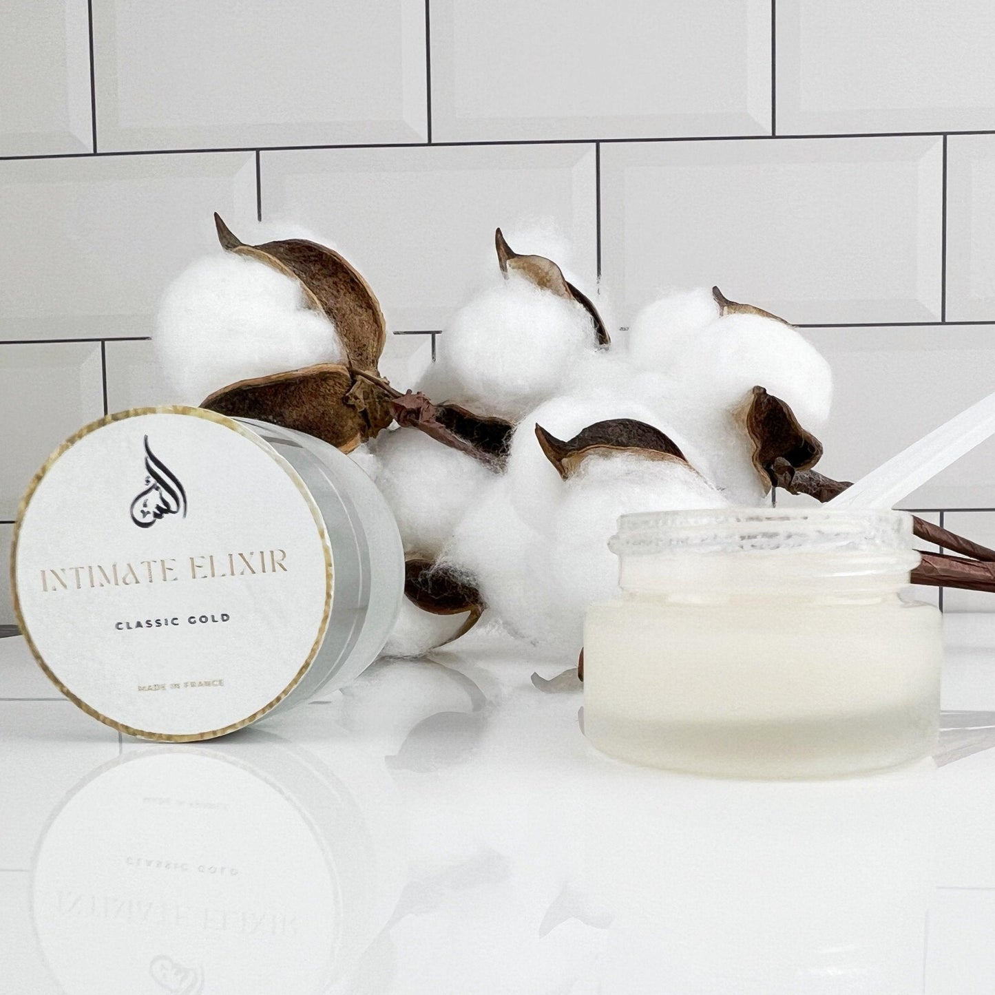 Musk Tahara Coconut Berry - Luxury Islamic Fragrance - An Nisaa